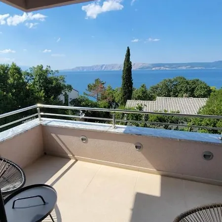 La Casa De Ines Novi Vinodolski