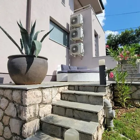 La Casa De Ines *