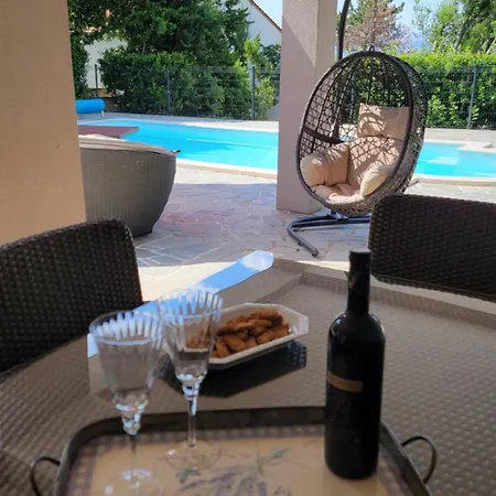 La Casa De Ines Villa