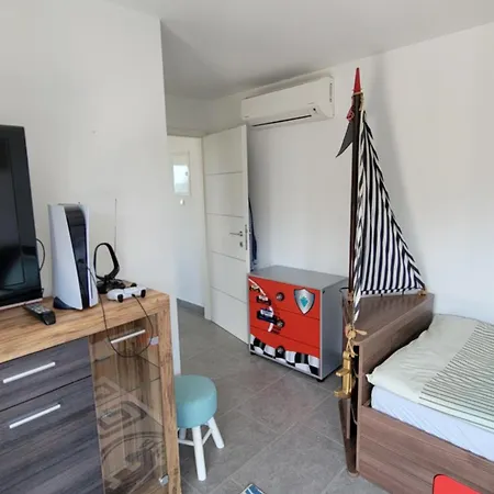 빌라 La Casa De Ines *